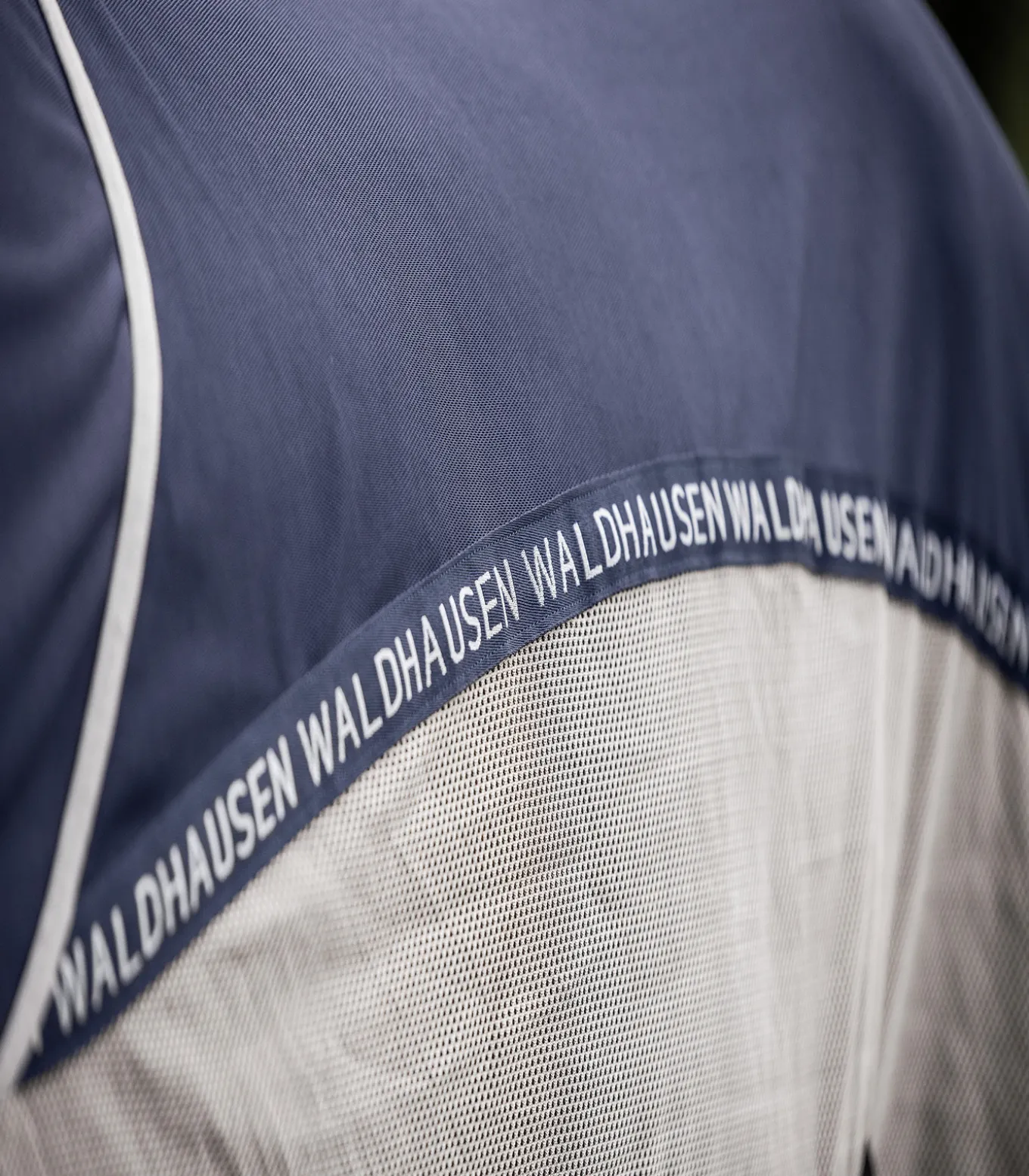 Cooler Fliegen-Sommerdecke