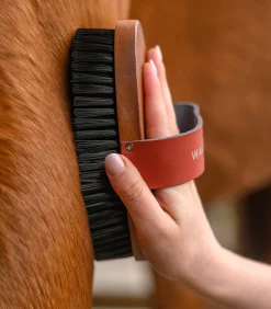 Kardätsche HardWood, Synthetikborsten