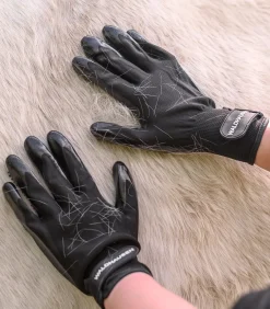 Putz- und Pflegehandschuh