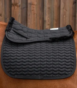 Sattelkissen mit Synthetik-Fell